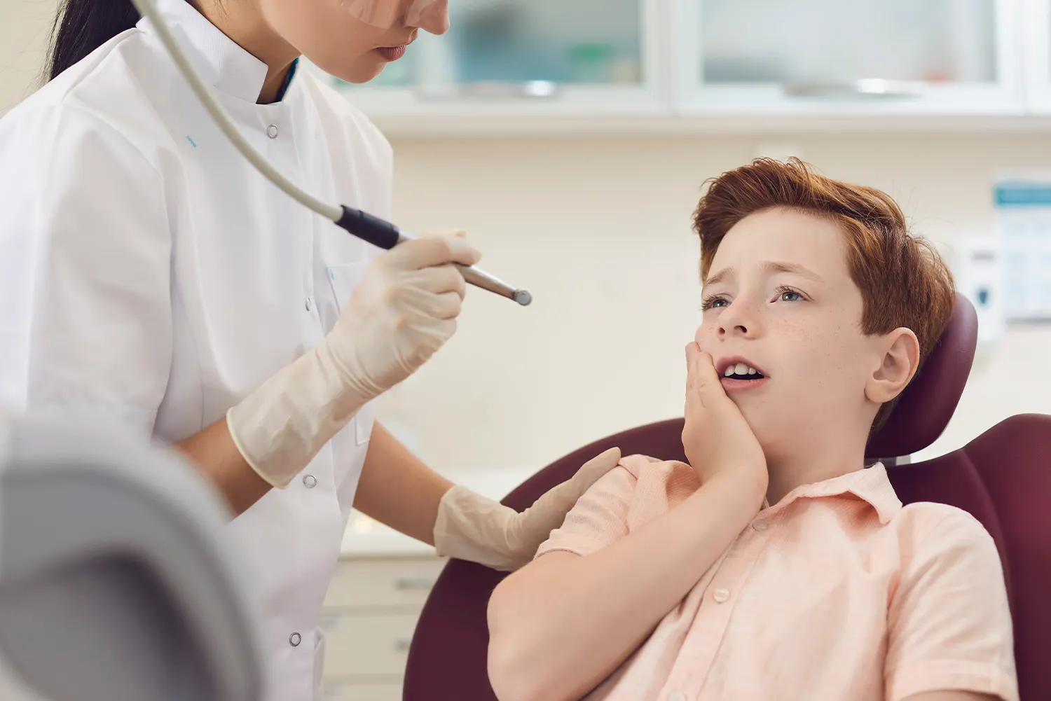 Understanding the Benefits of a Bilingual Pediatric Dentist